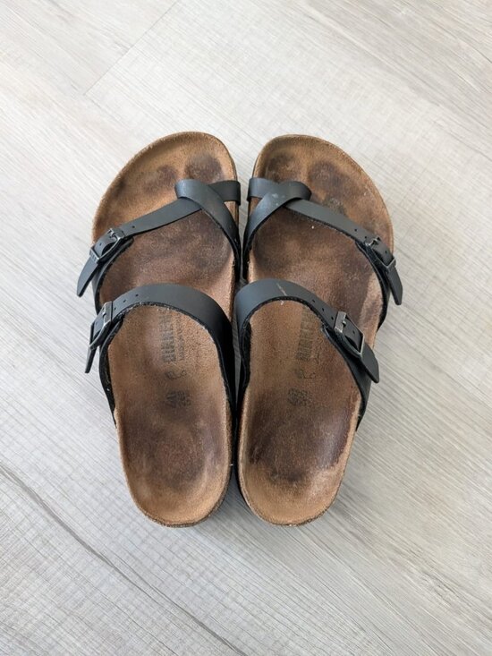 Birkenstock Shoes - BIRKENSTOCK Mayari Brown Leather Sandals Toe Loop Criss Straps Walking Sz 9/40